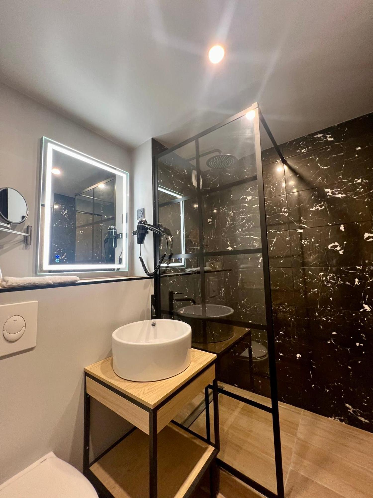 Hotel Originals City, Armony Dijon - เชอโนฟ ภายนอก รูปภาพ